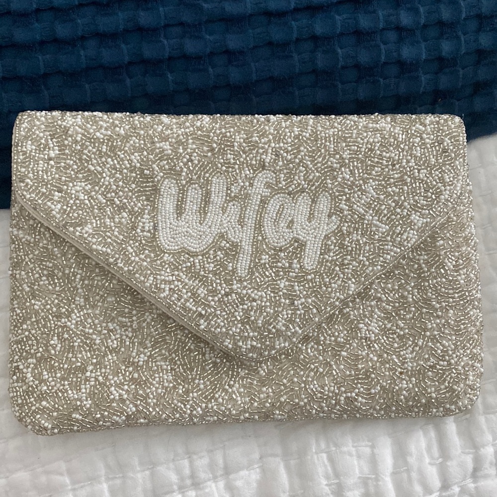 Wifey clutch